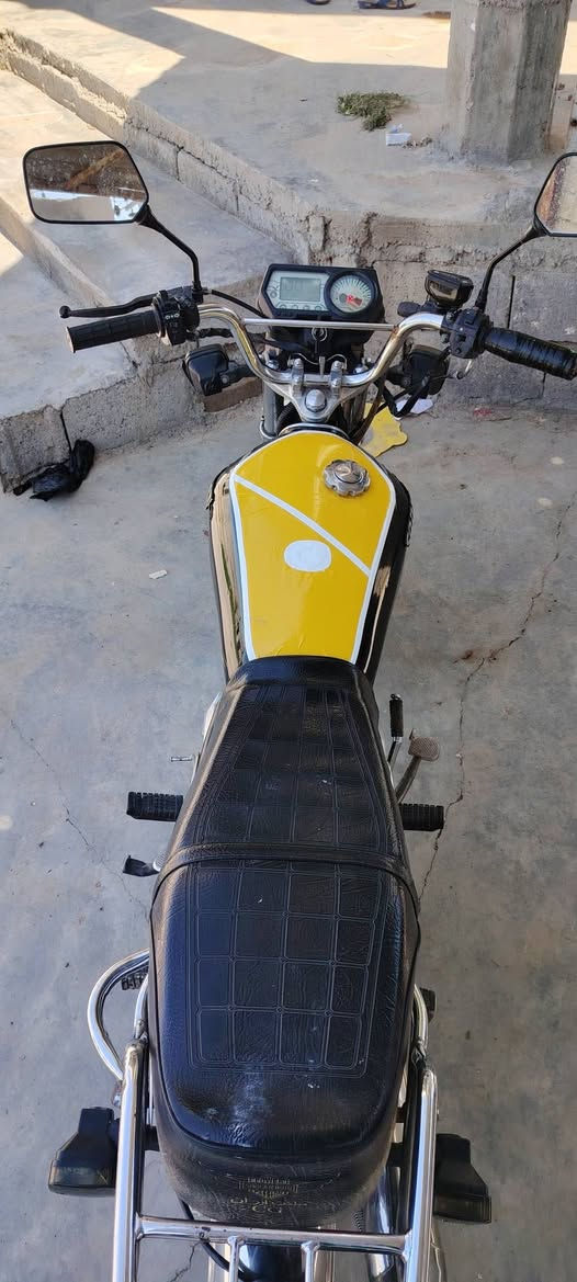 للبيع 2023 ماطور 5 گير مكفول من كلشي السعر 575 وبي مجال مكاني قره تبه ***********
