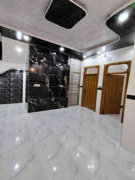 🙋‍♂️بيت150متر فول فول    😲
#يعلن_مكتب_الفرات_عم301_مباشر

#__مساحه_لبيت_لواحد150متر_مربعه  
#_قريبه_عله_شارع_لعام_كلش سعر 62وبي مجال

#بيت_طابو_زراعي_سند25  عرض شارع 20متر ***********
بناء حديث.        
غير مسكون
بناء ممتاز جدا 

 عنوان لبيت النجف 
#مقابل_ملحق_قرية_الغدير_مباشر 
يحتوي لبيت على+ غرفه2 +صاله +ستغبال +مطبخ +صحيات بلداخل +وصحيات بلخارج 
***********يوجد وتساب
