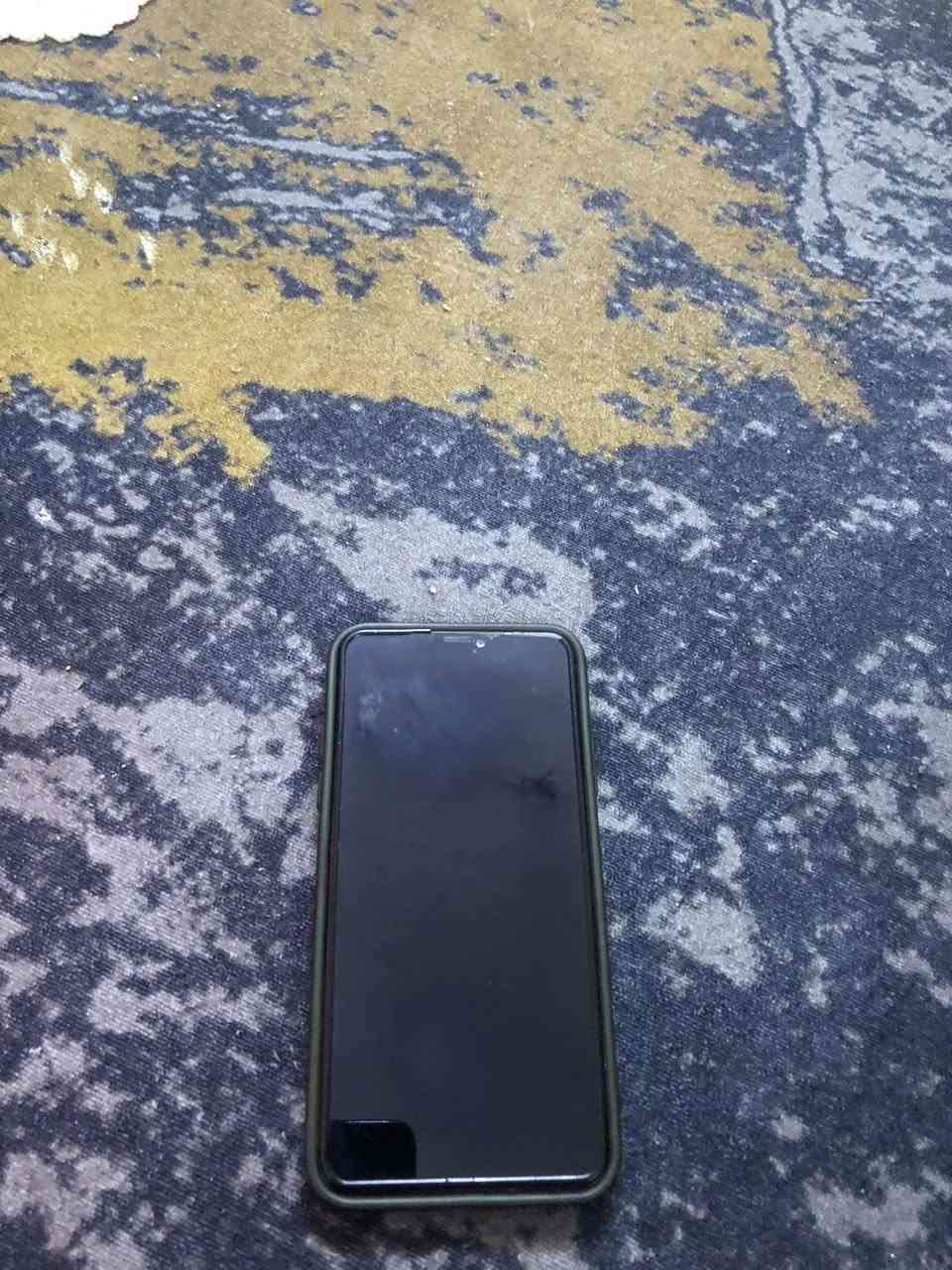 للبيع ١١ برو ماكس جهاز نضيف مال بيت الله يشهد بطاريه ٨٤ سعره ٥٥٠ رقمي *********** خابر ودلل مكاني مدينه صدر
