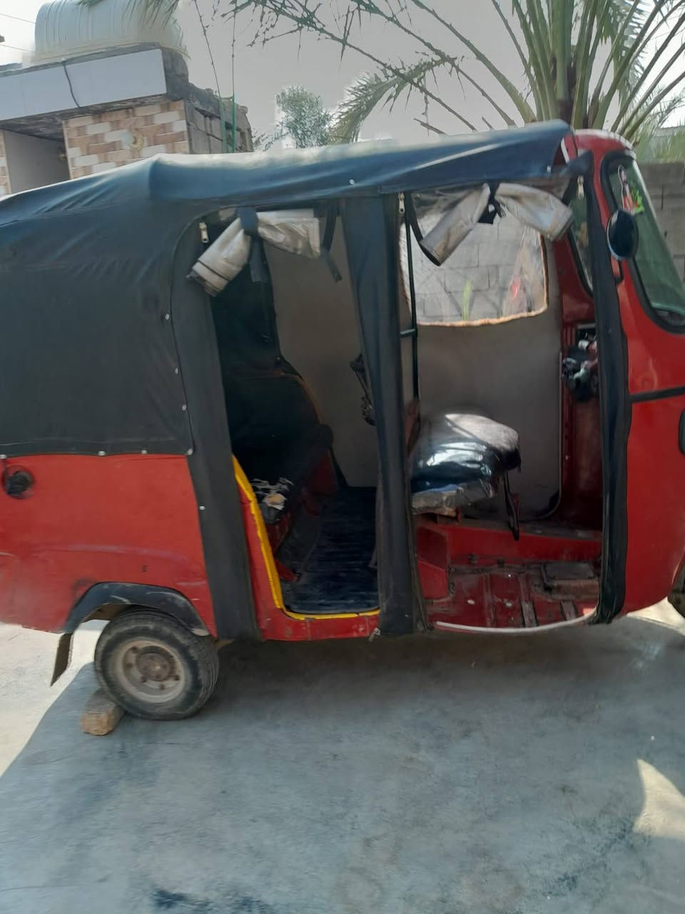 تكتك للبيع في ديالي بلدروز ٢٠١٨اوراق اومراوس ***********
