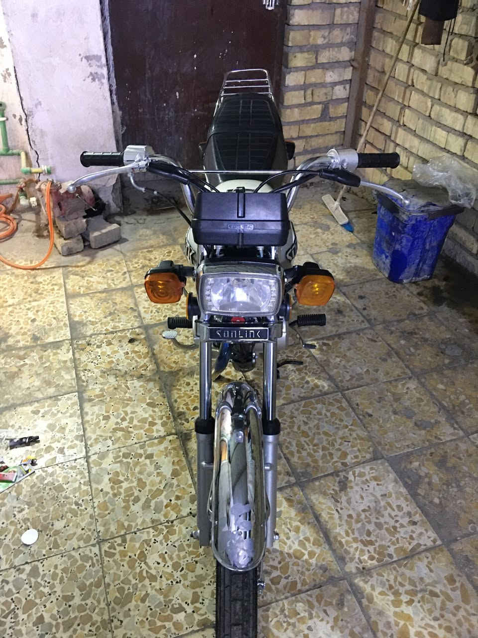 سلام عليكم دراجه للبيع ايراني سونك 4كير
موديل2025 اوراق كامله كمرك مدفوع  

السعر750 الف وشراي يخابر

مكاني بغداد جكوك 

*********** فقط وتساب
