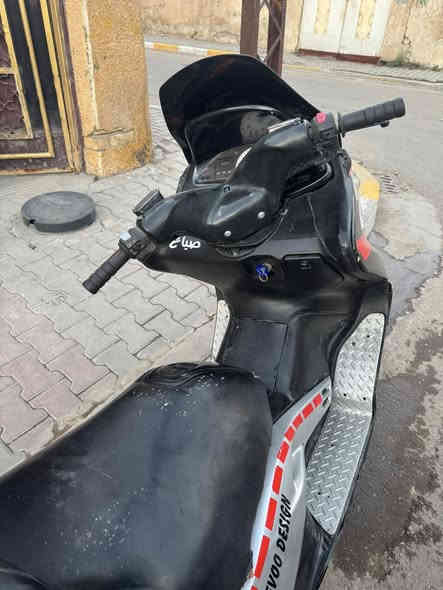 سلام عليكم تي ماكس للبيع 
2007 كابريترات

 مستعجل علا بيعته

دراجه بيها صوت خفيف بل مكينه ما مبين بدوسه 

عل سلولي ماكو 

شغله أوراق كهربائيات 

السعر بواحد وميتين وبيها مجال 

مكان:الحسينيه 
رقم: ***********
