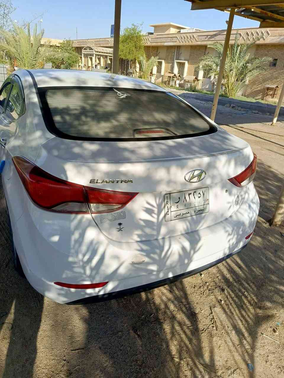 السلام عليكم انترا موديل 15 باسمي خليجي 1800 تبريد قطعتين 115 وبيها مجال ***********
