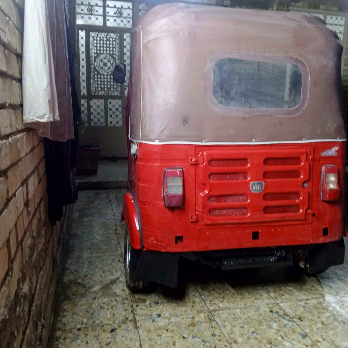 تكتك للبيع مديل ٢٠١٨ شهر ٥  اوراق المصطفى مكينة ٢٠ لا تنقيص ولا تبخير كير اكسل كلجات جاهزة تخم تاير كهربائيات شغالة السعر ٣٢٥٠ وبيها مجال قليل للاتصال على ***********
