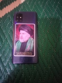 a71 ذاكره 128 جهاز فول فقط هاذ كسر بل شاشه ولمسه سريع كلش لا تعليك ولا...