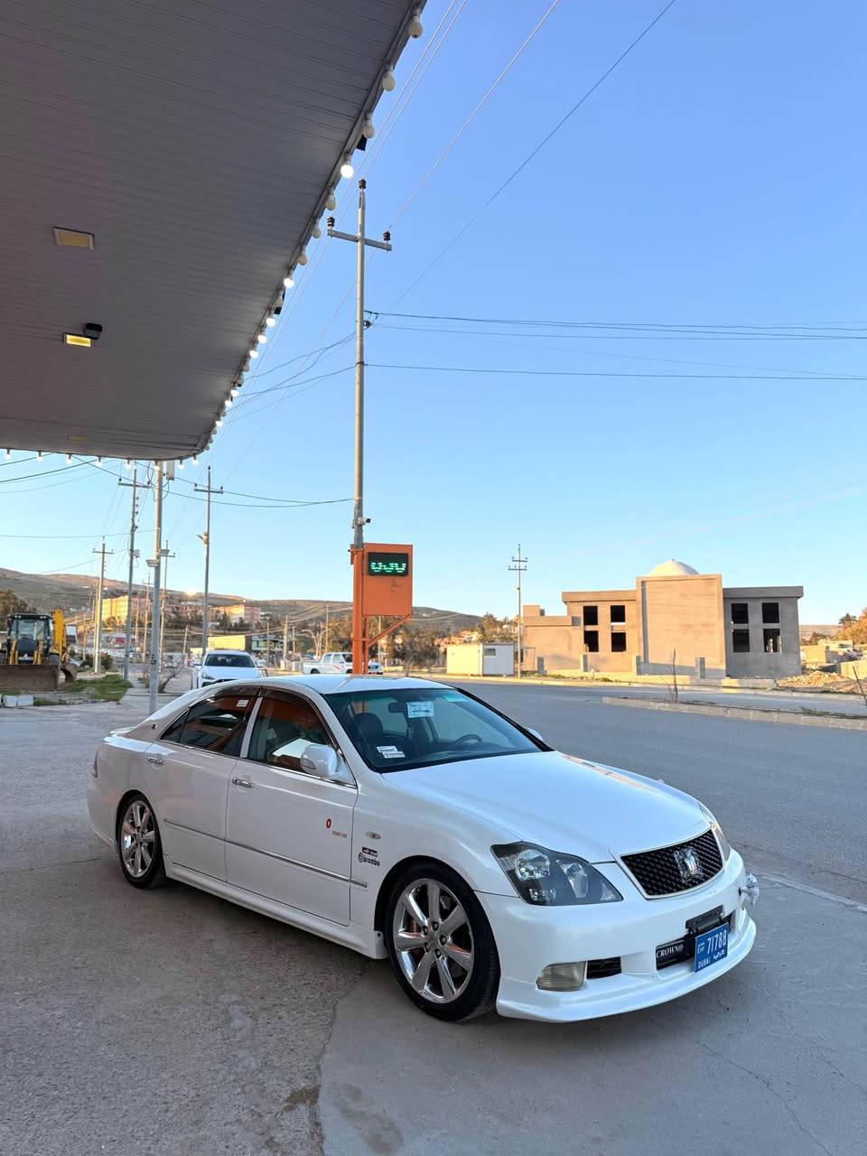 سەرەتا بەناوی خوای گەورە 
شاهینە ٢٠٠٧  بڕاوە شتی لۆکو سفر ١٨٤ بەرمەجەو شوتەی سپۆڕت🔥لە قوەتی خۆی بێزارە بەس ماشەڵای دەوێ📦🤍
سەیارەکە بەس سلایدو هیتەر نیە دەنا فولە سوکانی وەک ئاوە چرکەی تیا نیە ٤ تایەو ویلی دینگەی ئیستیلی لۆکم بۆ بەستاوە ٤ مکەبەرەی jbl ٥ بەسمە بەسمە رەساسی ئاوێنە ئیشارەت ئاوێنە کارەبای  ڤۆلیۆم فۆرمیکا سور سەیارەکە ناوی لۆکە گەردی. نیە کامل کامل مەسرەف کراوە ببرێک بەستاوە کارەبای مەزبوتە یەک گڵۆپ لە داژبولی ئیش ناکا هەموو حاسەو دوگمەی بەسراوە مەزبوتە بۆیاغی بە شەرت بە قەد ساغێک جوانە سەقفی بەردی بێوە نیە ڕێک ئاوێنەیە لەشی چاڵی نیە سەیارەکە وەسف ناکرێ  ٦٥ گەڵاو معامەلە نیە بەو پارە موشتەری نی سەرم مەهێشێنە ژمارەی مۆبایل ☎️*********** ☎️ كويسينجاك, أربيل
