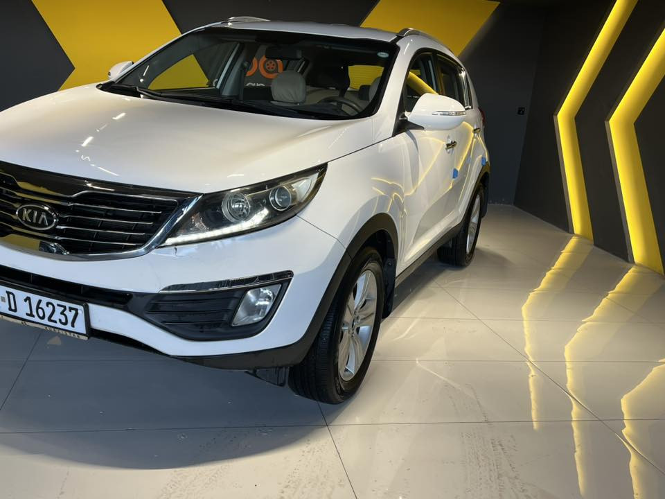 سبورتج 2011
خليجي محرك 2000محرك دوش مواصفات
يدات نيكل 
مرايه شفت
كشن كهرباء 
تبريد لمس
بدون صبغ
تايرات جديده سنويه بأسمي

مكانها السليمانية للاستفسار فقط اتصال 
***********
