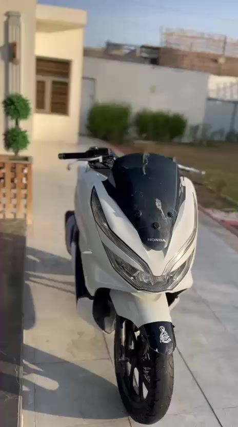 سلام عليكم دراجه بي سي اكس جيل 3كشر نضيف رقم ***********مكاني بغداد حي العامل
