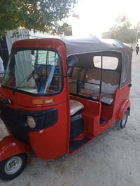 انضف 18 بشارع كامله من كلشي ب 5 وربع وبيهة مجال خاص موجود و واتساب 077...