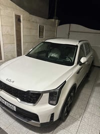 سورنتو ٢٠٢٤ • ٦ سلندر • ٧ راكب