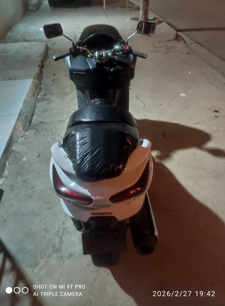 ماتۆر فۆرزا ٠٨ هەشت مواسەفات abs قاچ حاسە قوفڵی سوکان ٢٥٠ گێڕدار ٦ گێر ٣ مۆد  هەموو گیانی بەشەرت مەکینەی و گێڕو کارەبای مەزبوت بێ کێشە برێک پێشو دوا تایەی تازە شکاوی نییە  ناو نیشان چەمچەماڵ شمشمل, السليمانية


**إذا كنت صاحب هذا الإعلان وتريد حذفه لأي سبب، رجاءا أرسل رسالة إلى الدعم الفني**