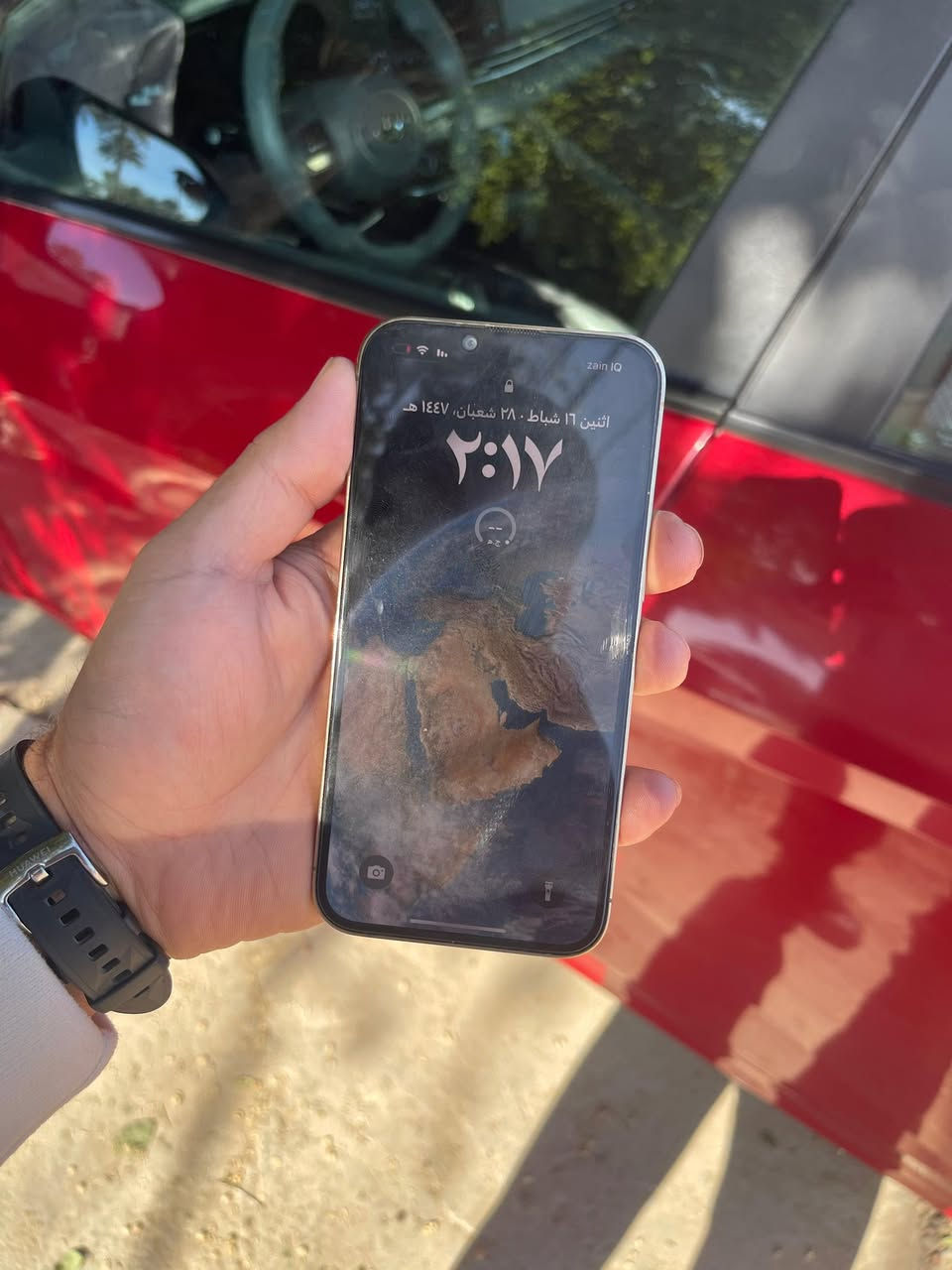 ايفون 13 pro فقط
بطارية 90 جهاز بلادي شرط الفحص بدون ملحقات
فقط بي ضربه صغيره بالضهر ما مبينه بيع او مراوس ب سامسونك السعر ٤٥٠ الف وبي مجال بسيط مكاني حلة 
***********
