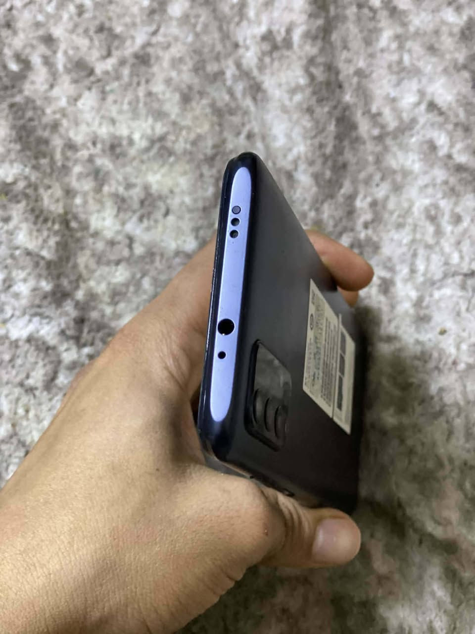 جهاز ريدمي 9Tنضيف مامفتوح بي فطور بالشاشه الخارجيه مال الحمايه سعره ١٠٠ وبي مجال بسيط مكاني حله التواصل خاص او واتساب او اتصال ***********
