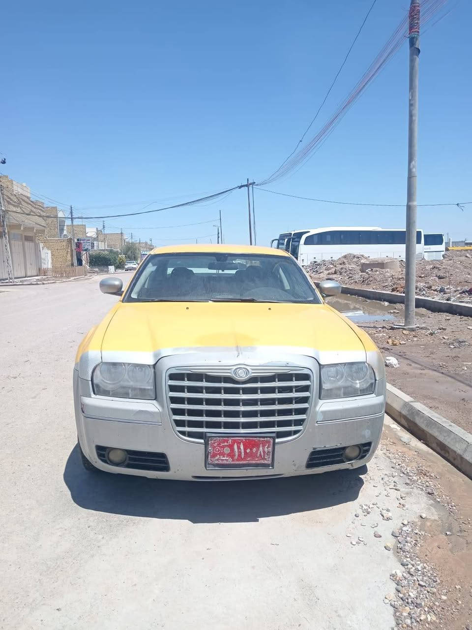 سلام عليكم اوبامه اصل 8 للبيع جاهزه كير ومكينه حداديه ضفيره جديده تخم تاير جديد تجي تگلبي وتشوف بعينك سيره مطلوبه غرامات مليونين و 450 الغرامات اطيح من سعر سياره خطها نجف عماره مكان سياره العماره نهاوند 
سعر 100  وبيها مجال تجي وتدلل ***********

