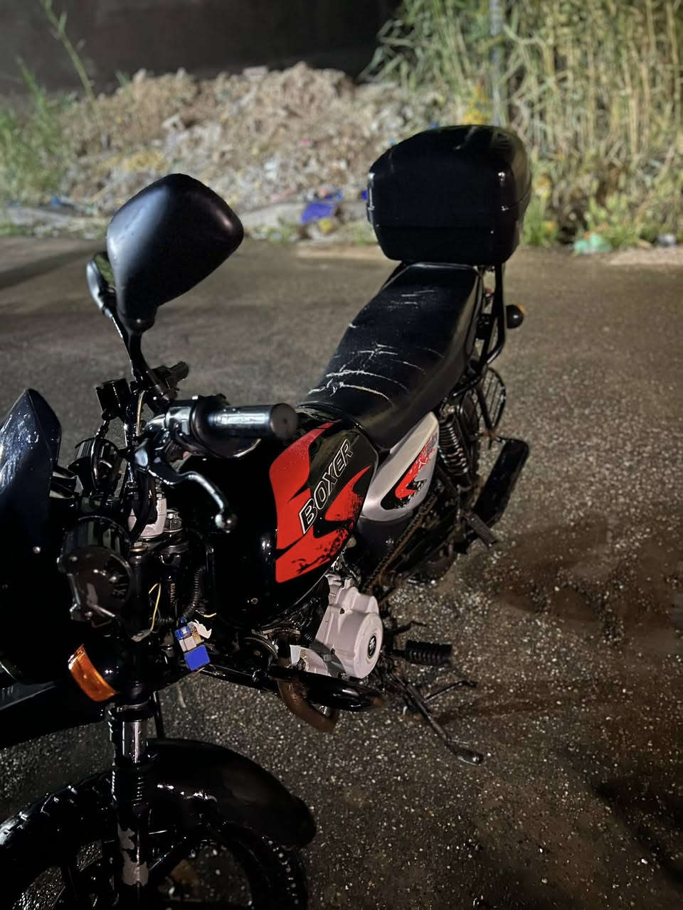 للبيع
دراجه بوكسر نظيفه مال جناي 
كامله وجاهزه 
الشراي يتفضل خاص وبخدمته 
مكلف بالنشر


**إذا كنت صاحب هذا الإعلان وتريد حذفه لأي سبب، رجاءا أرسل رسالة إلى الدعم الفني**