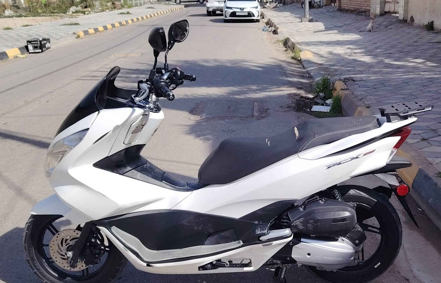 للبيع
PCX جيل ثاني

محكرك 150
ماشيه ١٥ الف مكفوله

مكاني واسط قضاء الحي
***********
