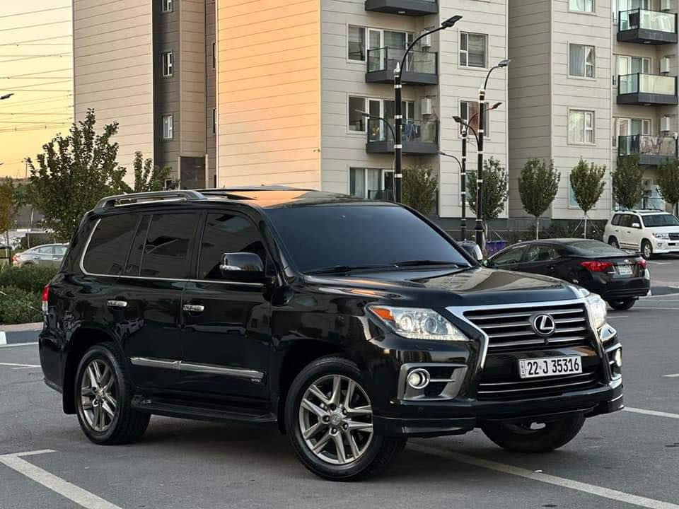 السلام عليكم
لكزس LX570 موديل ٢٠١٣
فول مواصفات 
رقم اربيل جديد بإسمي 
ماشية ١١٨ الف حقيقي 
داخل بيجي 
بيها قطعة صبغ بدون دواخل 
السونار مرفق 
مكانها صلاح الدين - الضلوعية 
رقم الهاتف : ***********
السعر : ٣٨٥ وبيها مجال كلش بسيط
