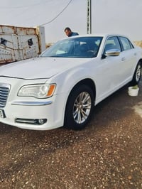 كرايسلر 300 • كفالة • ٢٠١٢
