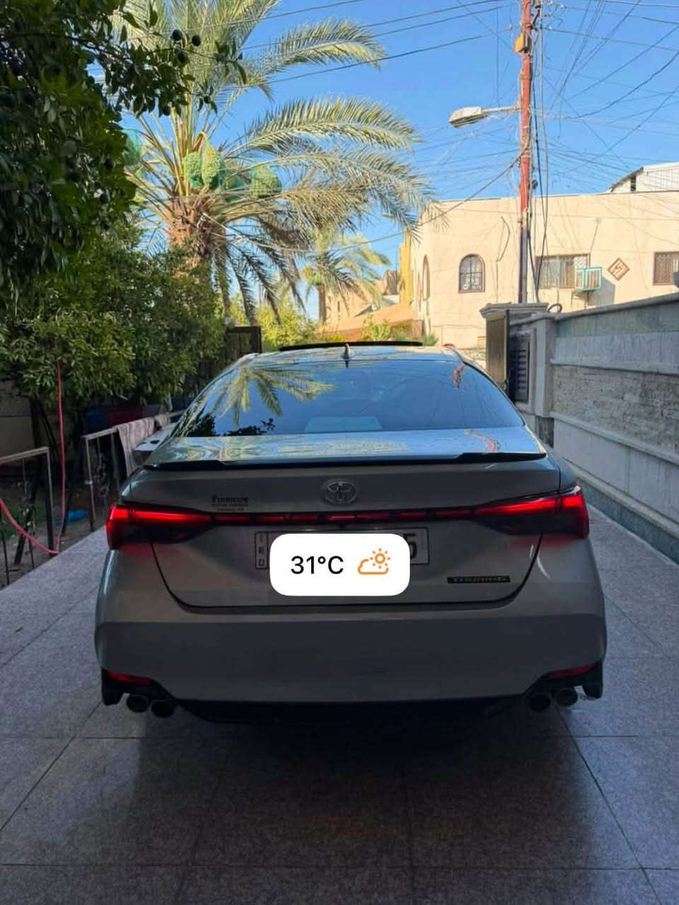 السلام عليكم

Toyota avalon 2022 
 

اعلى فئة فول مواصفات وارد امريكي والسيارة رقم بغداد بأسمي 

ماشية 53 

محرك V6 سلندر 

فتحة سقف-

كراسي خزن ميموري-

مقاعد الأمامية تدفئة وتبريد-

مقاعد خلفية تدفئة-

ستيرن تدفئة-

شاشة تدعم الApple car play-

نظام صوتي سماعات JPL-

رادار امامي وخلفي وجانبي-

تحذير مغادرة المسار-

كامرات 360-

المصابيح Led-

عرض السرعة والمعلومات عله الزجاج-

 الأمامي (Head-Up Display)

حساسات امامية وخلفية-

شاحن لاسلكي-

كشنات كهرباء 

وبعد بيها هواي مواصفات

ضررها مثل ما موضح بالصورة

وصور الحادث موجوده 

السيارة راجع ايرباك ستيران ستتم

مكان السيارة بغداد العامريه 

السعرر 25  

رقم التواصل.      ***********
