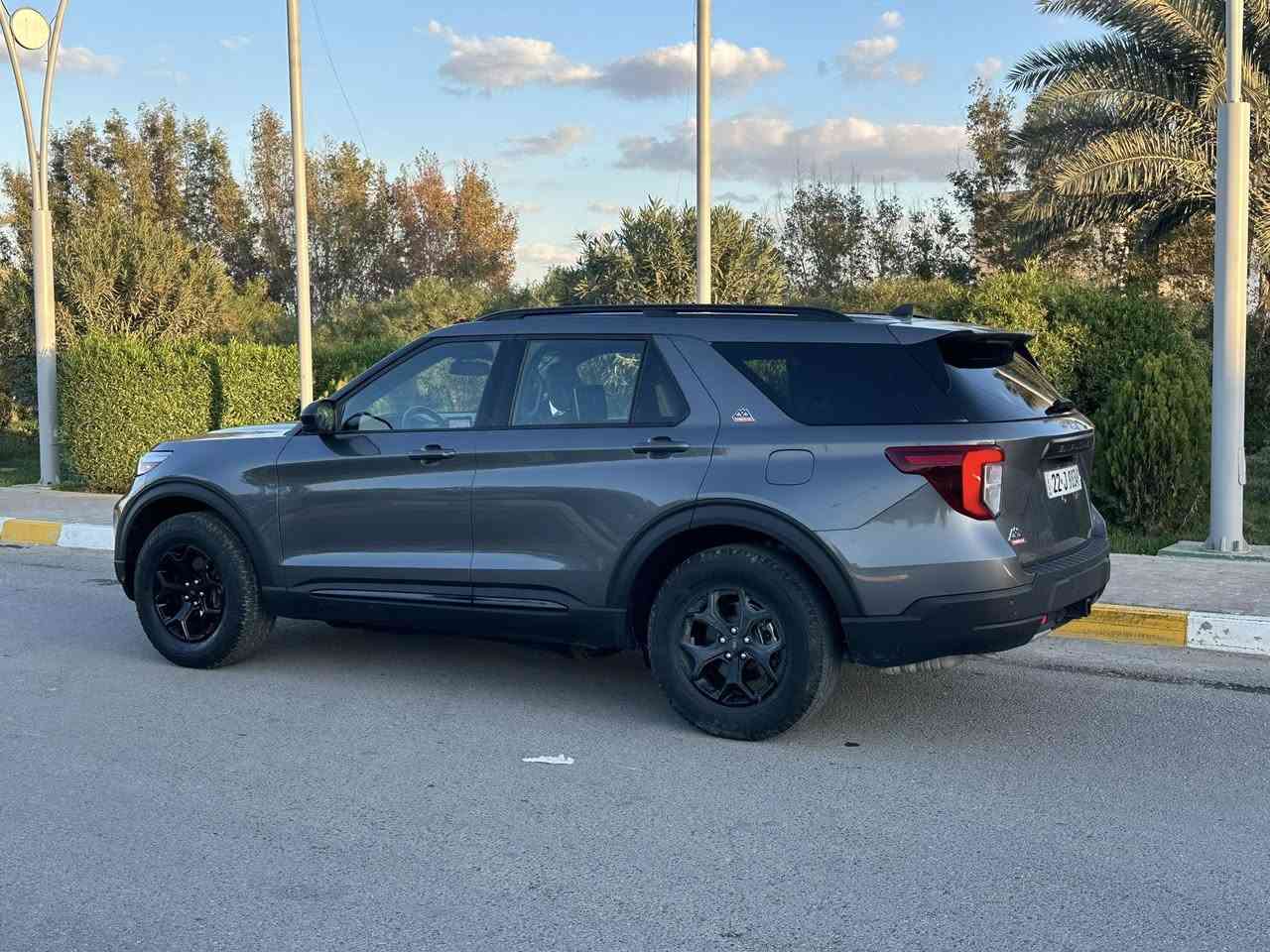 Ford Explorer  timberline 2022 رقم اربيل
العداد : 27 الف مايل
السعر : 280$
حجم محرك : 4 سلندر توربو
الضرر  صبغ بابين  سکن حادث خفيف جدا وبيها رشة ربع بنيد اثر طخة بسيطة هنا بالعراق
ارباکات سلیم 
من اعلى الفئات بالمواصفات اكسبلوره التمبرلاين
بانوراما 
كاميرا 360°
کیج ديجيتال
4X4 Awd
بصمة تشغيل
بصمة ابواب
صندوق شفط كهربائي
رادار امامي (تحديد مسار)
رادار جانبي (نقاط عمياء)
رادار خلفي (التحذير من الاصطدام)
شفتات استيرن
استيرن تدفئة
كشنات جلد vip
كشنات تدفئة+ تبريد
هاند بريك بصمة
Auto Stat
Auto Stop
حساسات امامية+خلفية
(Navigaton) 
مانع انزلاق
‏‎‏‎ مکان سیارة تكريت 
‎اسیاسیل ***********☎️
