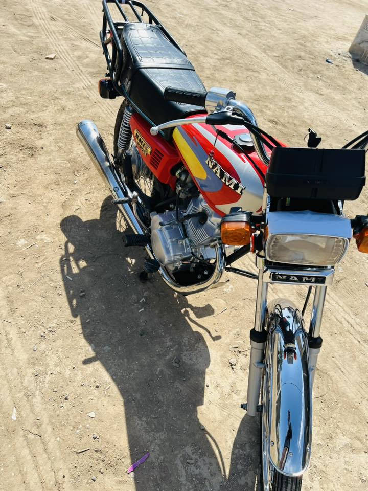 سلام عليكم
نامه شلامجه موديل ٢٣
مكفوله من كلشي ما مفتوحه كهربايات كله شغاله 
              مكانه رميثه 
الشراي يتصل ‭٠٧٨٣ ٧١٠ ٧٨٩٨
بي واتساب
