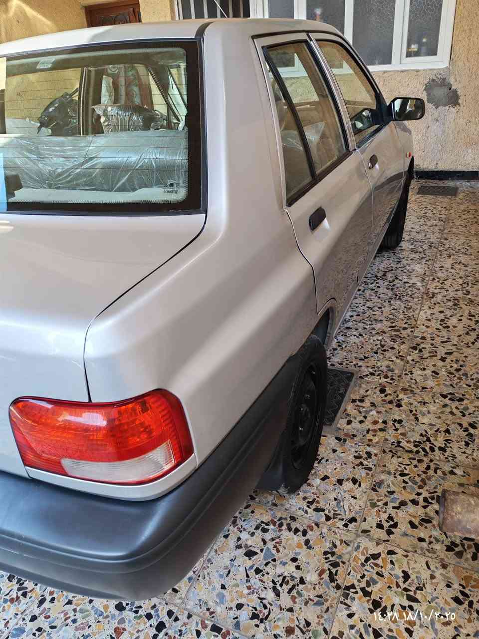 للبيع مديل 24 كفالة عامة 
رقم قادسية انكليزي بسمي
ماشية( 67 الف) 
مكاني ديوانية مركز 
***********
