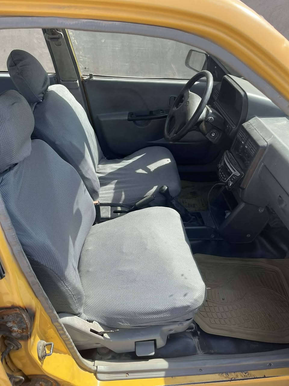 سايبه موديل 2011
تحويل موجود 
خياسات بسيطه 
13 وبيها مجال 
مكاني بغداد
***********
