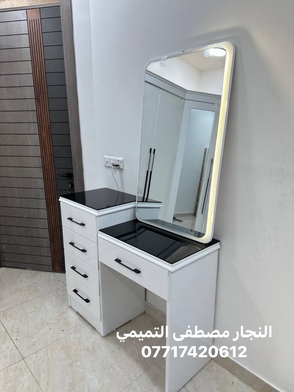 السلام عليكم 

تريد غرفه حلوووه اخذلك هيج فصال 
تفصال عراقي صاج 

مده الفصال 20 يوم من الحجز 
تفاصيله ودقه العمل والنضافه فوول 
شغل درجه اولى وضمان حقيقي مو سنه سنتين
مكان المحل بغداد حي اور ***********
