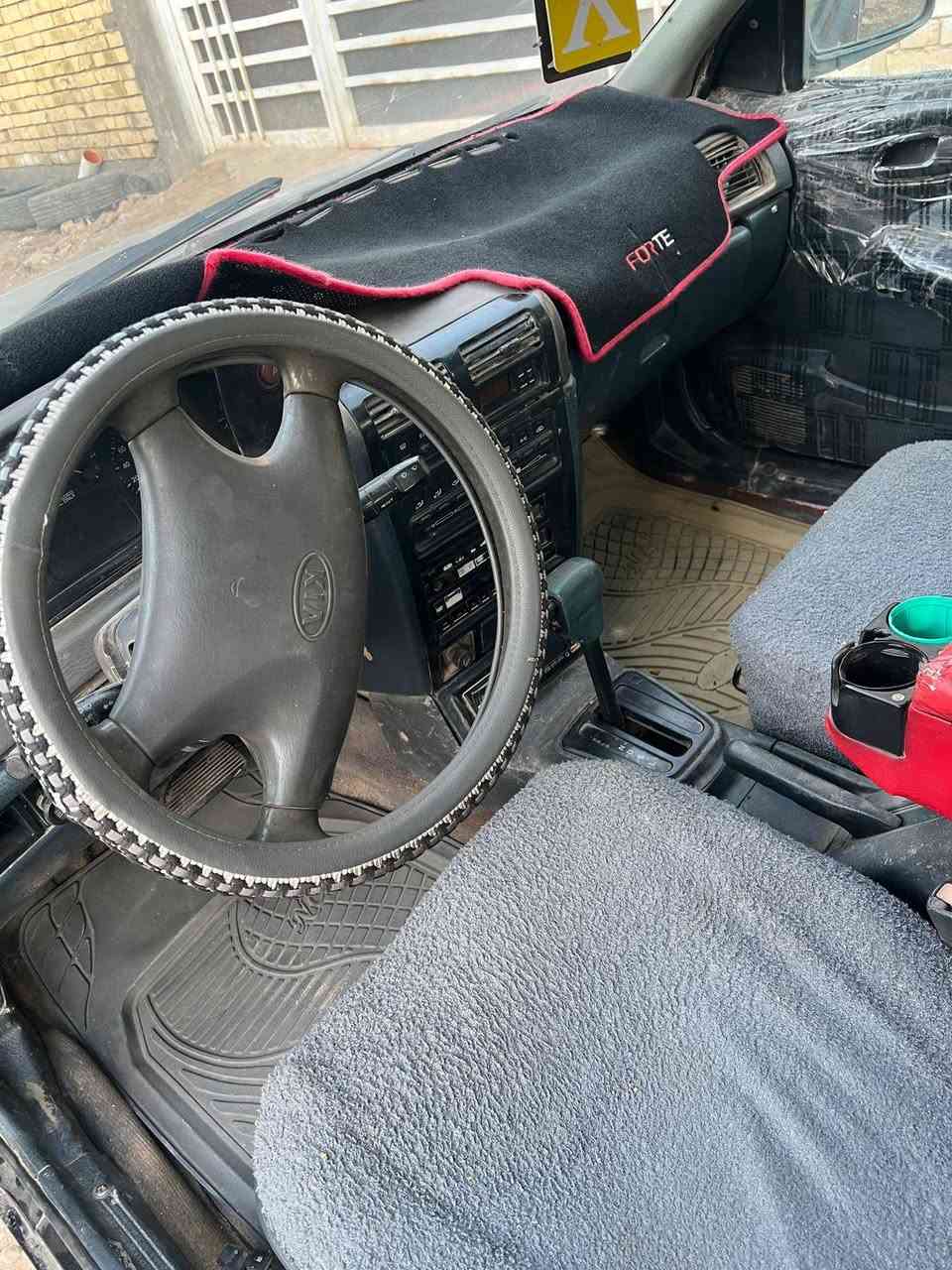 سيفيا للبيع موديل 93 قضاء النصر ذي قار اوتو سنويه لل 29
راعيها يريد تحويل 
مداورها مايكلف رقم انكليزي
واسط محرك عادي كير اوتوماتيك 
ابيع واقع حال السيارة تمشي لكن بيها خلل بالكير والمحرك بيه خيط تبخير 
اخوان هذا الموجود لا تراسل اتصال على الخط فقط للشراي  22 بيها مجال بسيط 
انا خليت بالاعتبار التصليح 
تخم تاير حداديه جيده جداً 
ماسحات وزراكات شغاله لايت عالي وناصي إشارات. اخوان اكو مقاطع  وصور
كافيه للسياره والتفاصيل كلها مذكوره ارجوكم اخواني لاتواعد وماتجي لو تتاخر عليه رسايل مااجاوب اتصال فقط ***********
