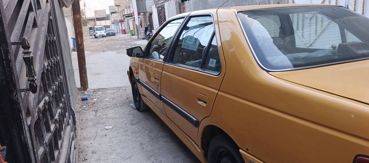 سلام عليكم سياره {بيجو بارس) مودييل ٢٠١٥ سيارة جاهزة ونضيفة منظومة مال غازش السعر 46 ---***********
