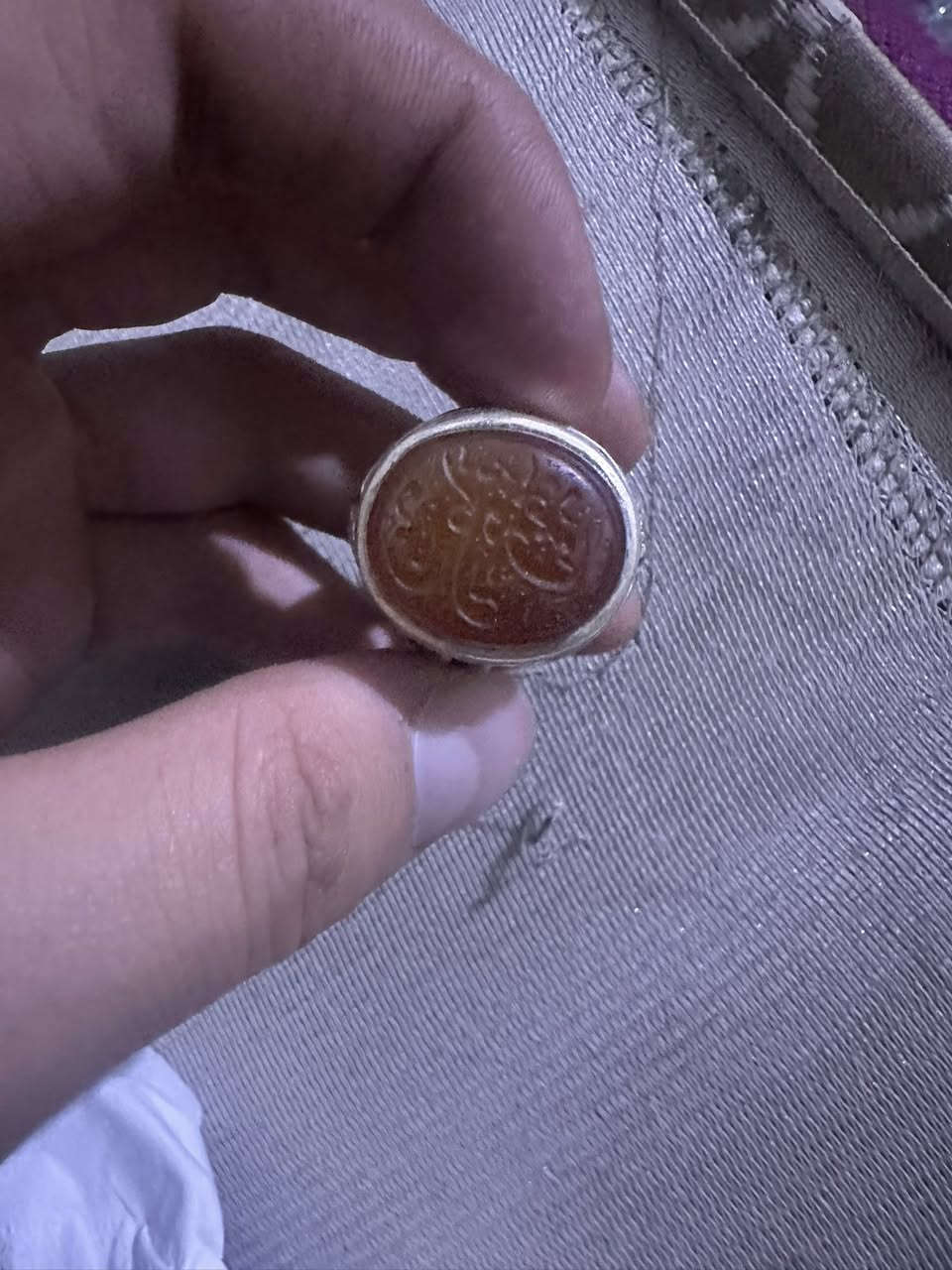 عقيق قديم للبيع سعر150 الف ***********بغداد مدينة الصدر
