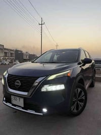 روج للبيع SV 2023 قطعه صبغ واحده سيارة نضيفه المواصفات : -لايت ليد -اب...