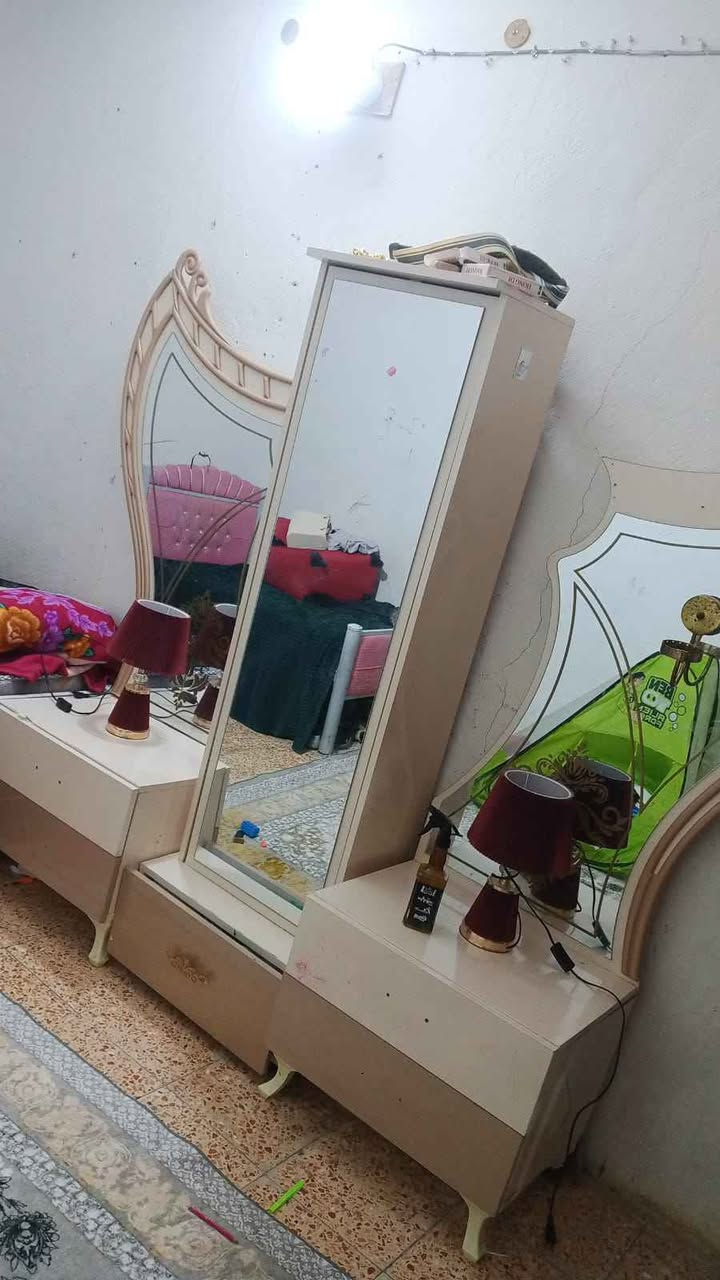 غرفة نوم تركية للبيع مستعمل السرير مكسور من الاسفل فقط ماصارلهه هواي من مشترينهه نريد نشيل البصرة, العراق


**إذا كنت صاحب هذا الإعلان وتريد حذفه لأي سبب، رجاءا أرسل رسالة إلى الدعم الفني**