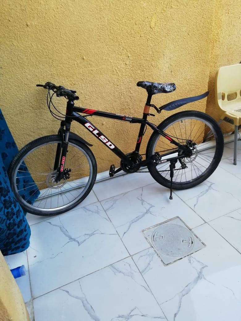 بايسكل للبيع السعر 80 وبي مجال بسيط


**إذا كنت صاحب هذا الإعلان وتريد حذفه لأي سبب، رجاءا أرسل رسالة إلى الدعم الفني**