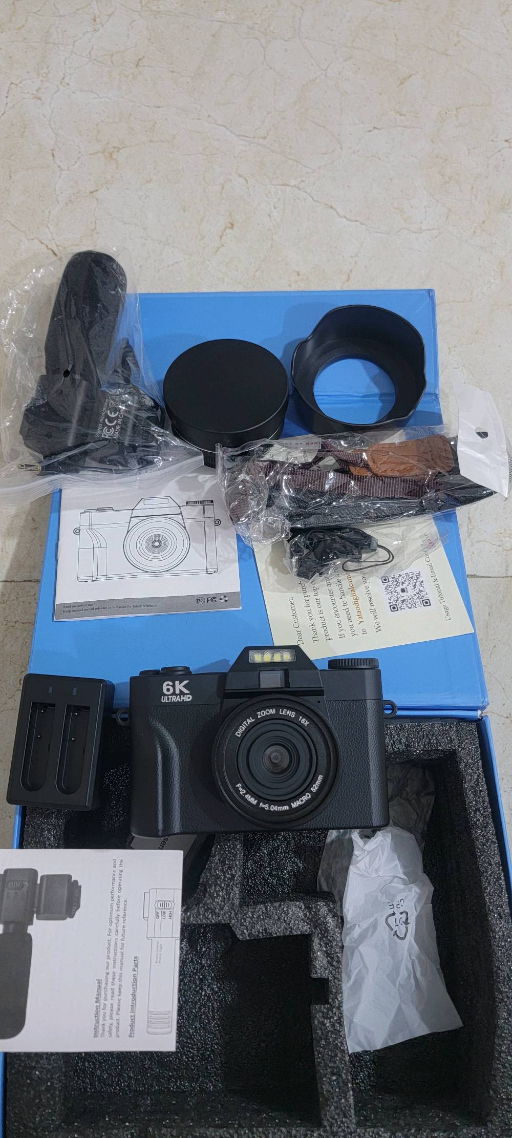 كامرة صور وفيديو 6k مع كامل ملحقات مايك وبطارية وشاحن بطارية ورام مكان بغداد الشعب