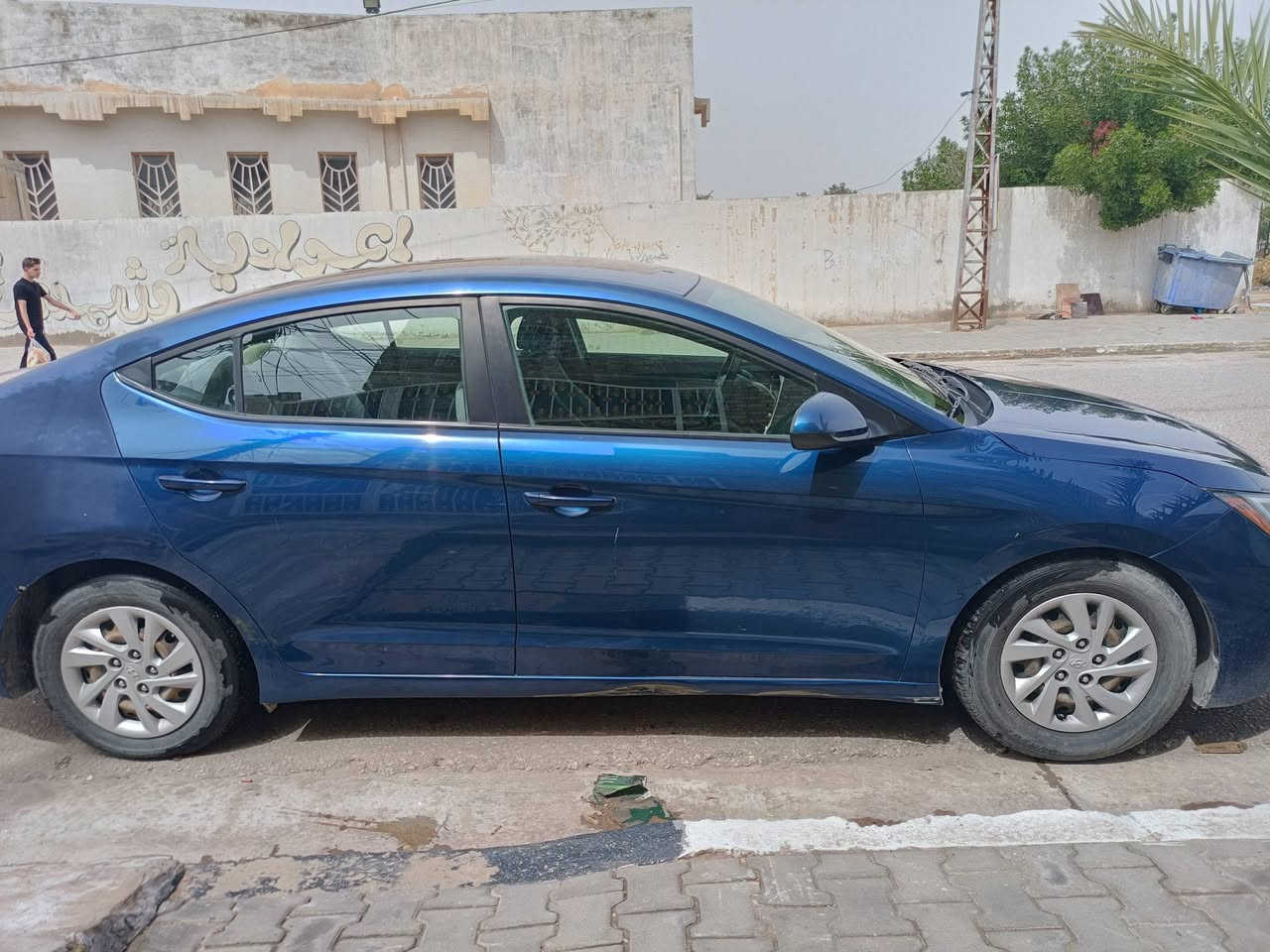 سلام عليكم اخواني
Hyundai Elantra
وارد أمريكي 

موديل 2019

ماشية 59 الف ميل 

كير AT المرغوب

محرك 2000 دوش

كامرة خلفية دوارة

شاشة لمس

ABS 

تحكم ستيرن جهتين

لايت زنون ابيض اني شاده و الاصلي موجود 

حادثها امريكي خلفي

مكفولة كير مكينة كلها السيارة كلش حلوة

مكان السيارة النجف الاشرف

للتواصل:

***********
