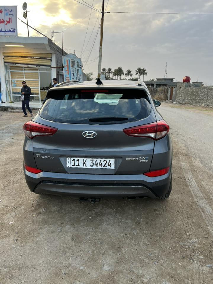 سيارة توسان ١٦ فول مواصفات وارد كندي كلين ١٦٠٠ محرك GDI
تيربو

واتساب فقط 
***********
الحادث بالتعليقات
