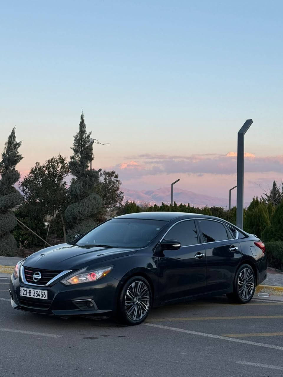 سلام عليكم  للبيع
ئالتيما  موديل 2018
كشن جلد + كهرباء + هيتر 
استيرن هيتر 
سنوية جديده لحد 2031
رادار امامي  حاسة خلفي

*********** 
سعر  115
