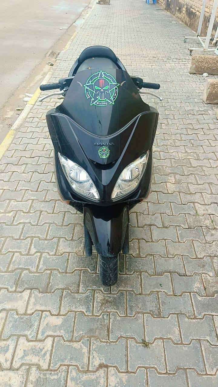 فورزه 0:8محرك مكفول كير شغال السعر 1100وبيهه مجال  ***********
