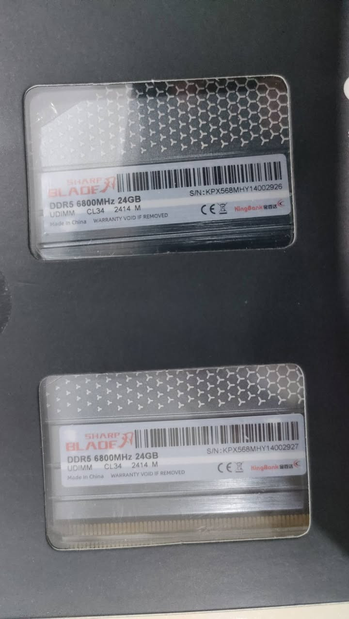 السلام عليكم 
رامات للبيع 
Ddr5 
2x16 32gb (450 الف)
2x24 48gb (600 الف)
..
تفاصيل بالصور 
جديد فقط مفحوص
متوفر توصيل


**إذا كنت صاحب هذا الإعلان وتريد حذفه لأي سبب، رجاءا أرسل رسالة إلى الدعم الفني**