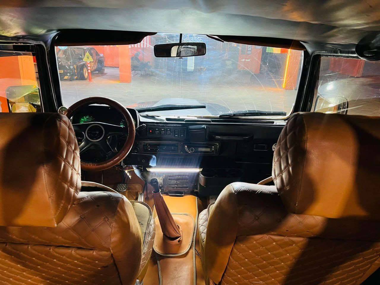 ...﷽ ...
بـــــــــۆفـــــــرۆشـــــــــــتــــــــــــن
***********
***********
Jeeb sang boks clasik
سعری /٣٩$مەجال
جۆری سەیارە /جێب سانک بۆکس
مۆدێل/١٩٩٢
گێڕو مەکینەی سێ وای 
گێڕ عادی 
گێڕو مەکینەی لۆک
تەبرید دوجام کارەبا قفڵ مەرکەزی
ئاڕمی پلاستیکی سلێمانی 
ئاڕم ئەوەلیات خرامە بڕاوە بەشەرت
تاقم تایەو ویلی لۆک 
ناوی جوان هەیکەلی نمونە
پێشو دوای مەزبوت
دەعمو لێدراوی نیە
تەبریدو کارەبای مەزبووت
دەعامی بۆ دەعامی بەشەرت 
شوێن سلێمانی 
***********
*********** السليمانية, العراق
