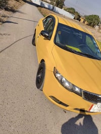 فورتي موديل 2012 وارد أمريكي حادثها جاملغ امامي فقط بدون دواخل شرط محر...