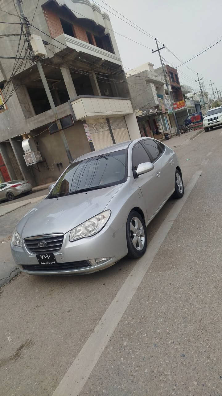 ئاڤانتی 2009هەموگیانی بەشەرت سەقفی وەک شوشە مەسروف کامل کراوە چوارتایەی لۆکی لەژێرایە ماشەڵڵە زۆر تنو تۆڵو کپە چرکەیەکی تیابو وەدڵ خۆت پارەی لێ ببڕەموشتەریت تێلکە ڕەحمەتی خوتان لێبێ بۆسعرتاقی کردنۆ تێل مەکەن لەگەڵ ڕێزم هاوڕێیان  ***********
