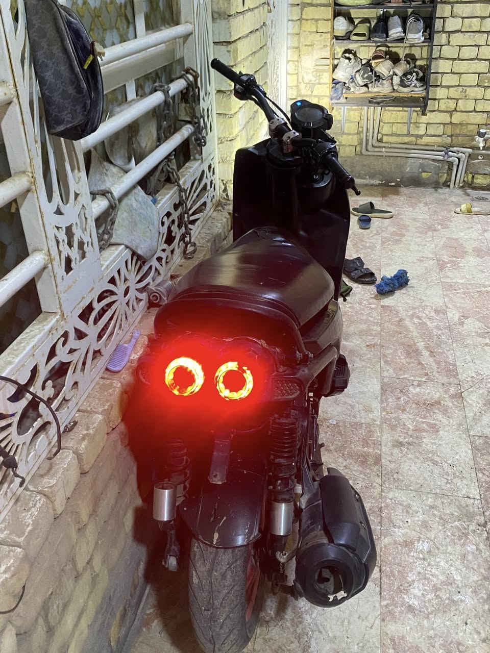 السلام عليكم سنكس جبلي للبيع
مفتوحه مبدل زنجيل وضاغطه 
مكينه ناعمه شلعه ومعدل 
دراجه كهربائيات كلها شغاله منالطول للطول 
بيها نقوصات بسيطه عوزها ترتيب 
ما موجود ع ماسنجر والفيس راسلني واتساب او تتصل 
رقمي ***********
السعر 750 وبيها مجال قليل 
رجاً المو شراي لا يتعبني ولا اتعبه دراجه عندي ضرف ومستعجل ع بيعتها كلش فا لا تسوي روحك لوتي 
تعامل وما تشتري 👍🏻 .
