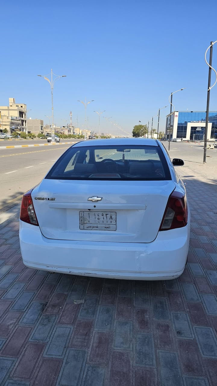 اوبترا 2012
رقم نجف 
السيارة جاهزة من كل شي 
بيه ربع باب و ربع جاملغ كفالة من ضربة 
حدادية كهربائيات تدفئة تبريد كير محرك 
كلش حلوة 
مري شفط 
مكانها كربلاء 
ب 77 و بيها مجال للطيبين 
***********
