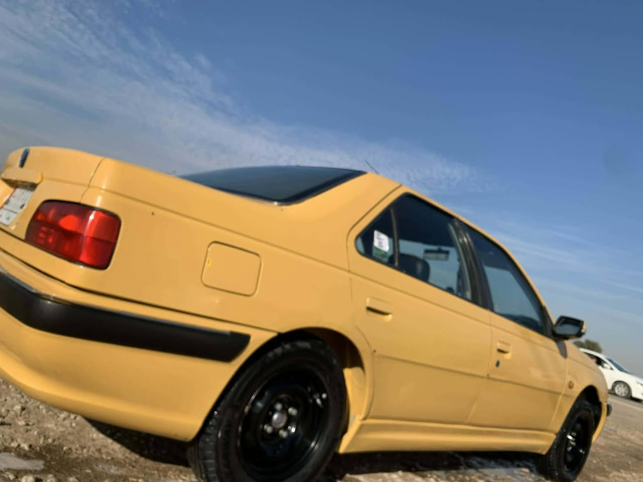 بيجو بارص 2012 سياره جاهزه عل 24 حبايه فيشه ما ناقصه مصبوغه عام جماليه لا ضربه ولا معجونن
كفاله كير محرك تبريد تدفئه كهربائيات رقم بغداد الماني سنويه لشهر ال8
 2026 
وبلنسبه للمداور تاخذ صافي مصفر 
بيع او مراوس بسايبا موديل 18 واعلى
سعرها 45  مجالها قليل 
جوه ال40 لا تخابر وللا تراسل مع احترامي للجميع 
رقم صاحب السياره
 ***********

مكلف بالنشر / المكان ديوانيه
