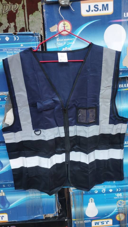 معرض الجزيرة لتجهيزات السلامه للجملة والمفرد العشار الداكير خلف مقام الامير وتساب *********** البصرة, العراق
