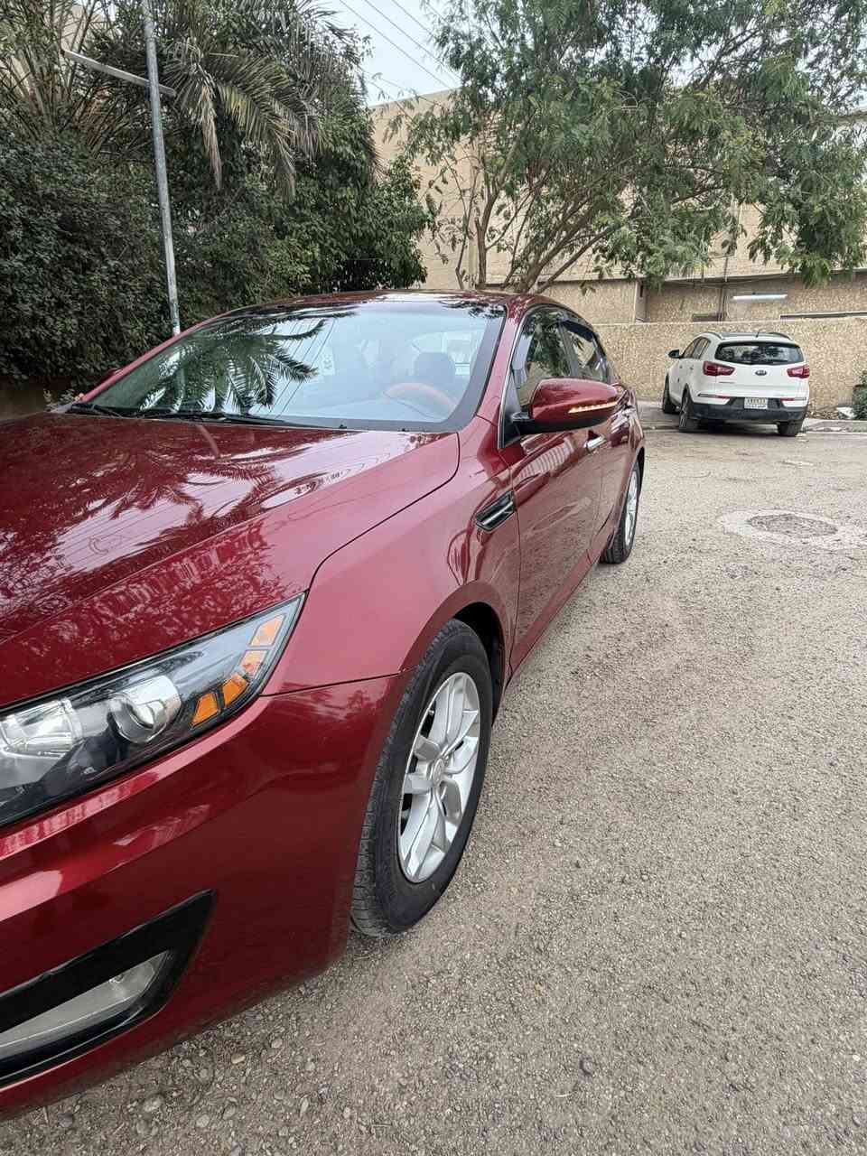 السلام عليكم
اوبتما 2013
امريكيه حادثها قبق الجنطه وجاملغ بدون دواخل بدون حوض  ولباقي كلها شركه مبيها اي صبغ 
كير مكينه كله مكفوله
حداديتها جاهزه  كلها جديد خلفي امامي صدر جديد
تخم تايرات جديد  يعني سياره جاهزه من كلشي 
مواصفات عاديه تحكم استيرن جهتين شاشه حساس اشاير بل مري جنطه بصمه 
رقم جديد النكليزي بسمي بغداد
رقمي 0783838341
***********
