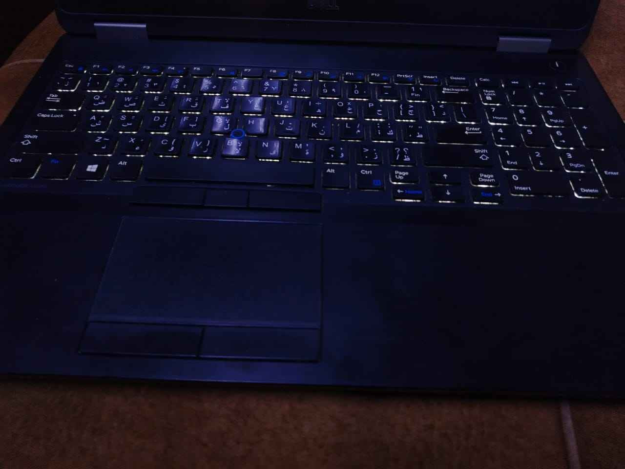 لابتوب دل
معالج i5 جيل سادس
كرت شاشة داخلي 4gb خارجي 2gb
رامات 8gb
تخزين ssd 256gb
حجم الشاشة 15.6
المنافذ موضحة بالصور
السعر:-275.000
متوفر توصيل بغداد, العراق


**إذا كنت صاحب هذا الإعلان وتريد حذفه لأي سبب، رجاءا أرسل رسالة إلى الدعم الفني**
