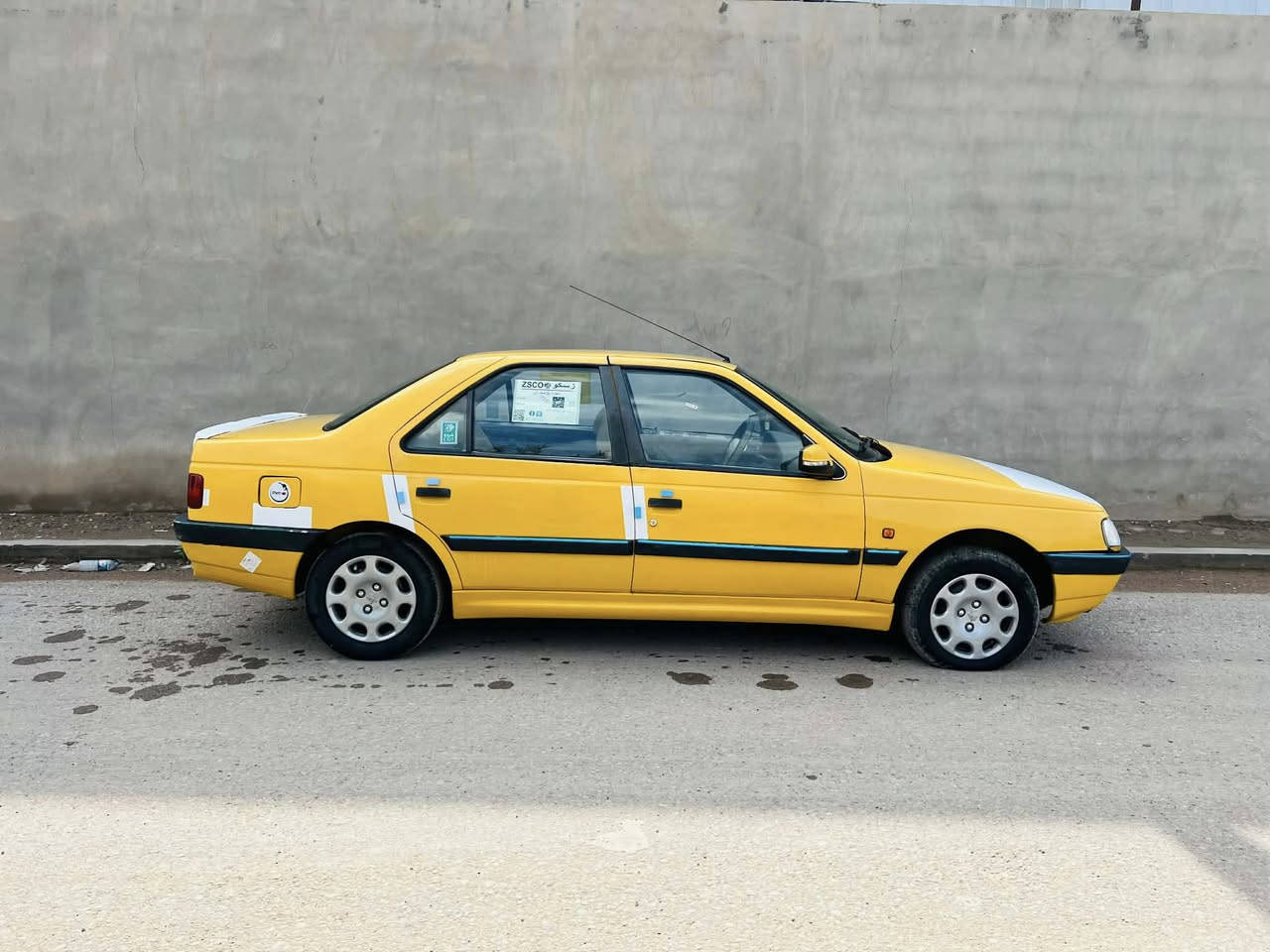 سلام عليكم ‏لميس 2016 ✌🏻كفالة عامة شرط السونار مكينة كير كفالة عامةلا تبخير مكينة فرنسي المرغوبة ولا تنقيص رقم بغداد دولي هيئة وغرامات مصفرة شرط التحويل شرط التحويل ثاني يوم سنوية 30 🧚🏼‍♂️سيارة ماشية 🔋 العنوان بغداد الرصافة صدر امامي خلفي جديد تخم تاير ابو الخط الأبيض تبريد ثلج 🧊 سيارة كهربائيات كلها شغالة سيارة جاهزة على آخر حباية ما عوزها أي نقص أي خياسات ما بيها جاهزة ما عوزها كلشي بيع مستعجل السعر مناسب بيك خير وتتدلل***********🤳🏼👍🏻
